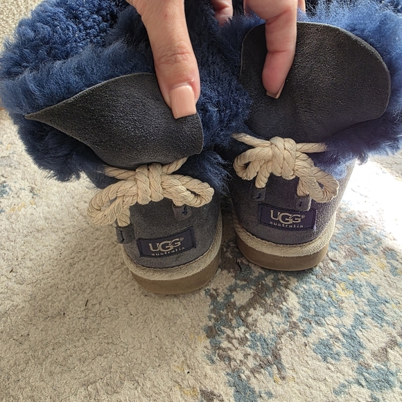UGG Bailey Rope Tie Navy Boots 10 - Picture 4 of 8